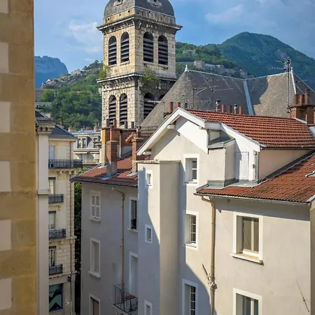 Appartement 46 Frishman Boutique Place Victor Hugo *