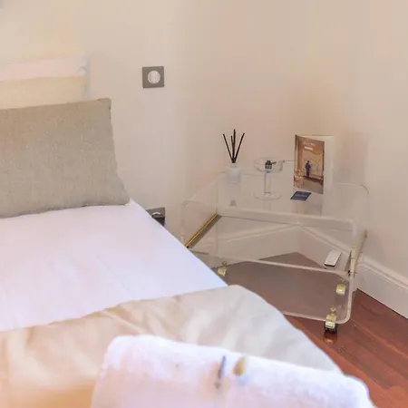 46 Frishman Boutique Place Victor Hugo Appartement Grenoble