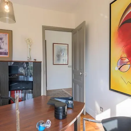 46 Frishman Boutique Place Victor Hugo Appartement